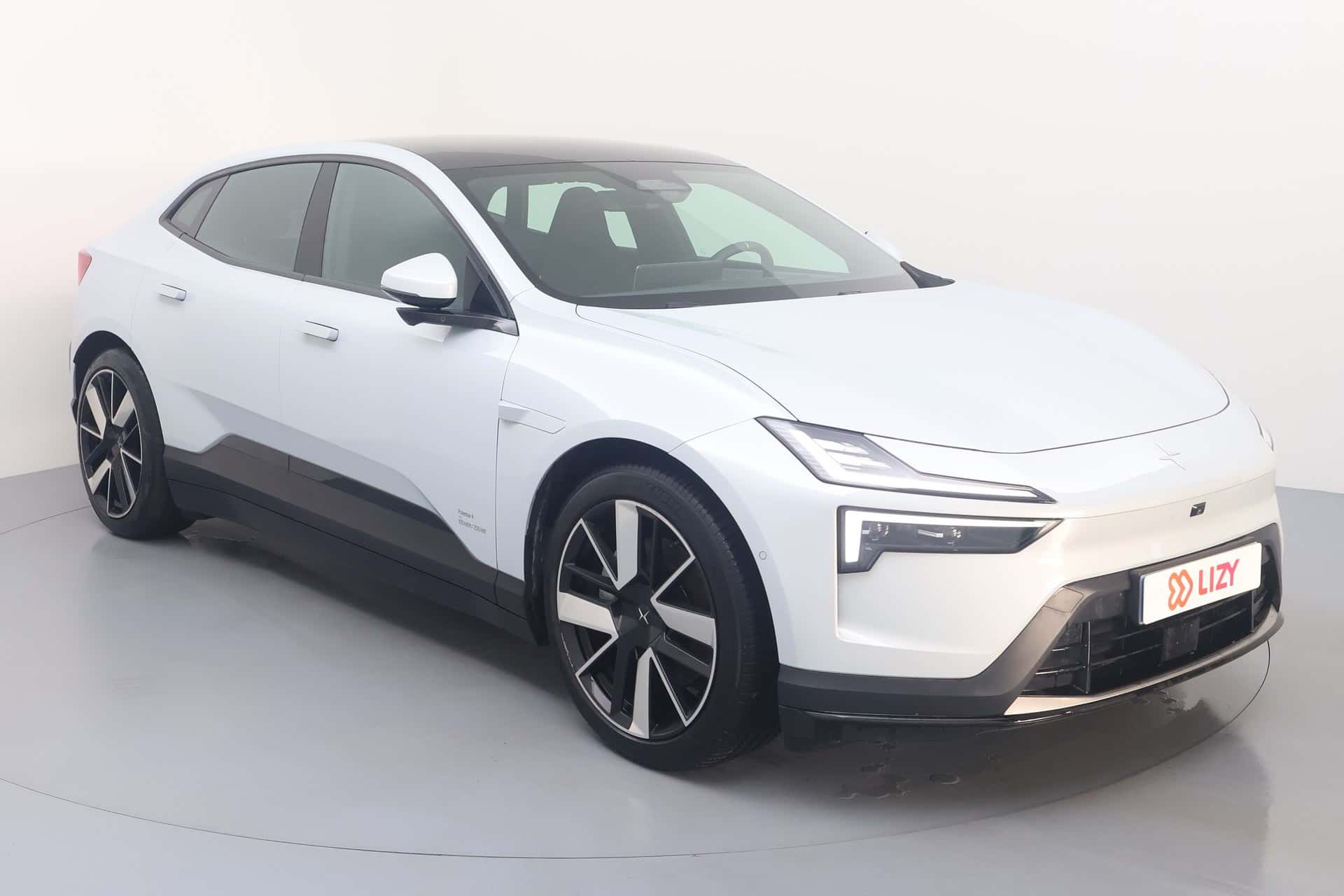 POLESTAR 4