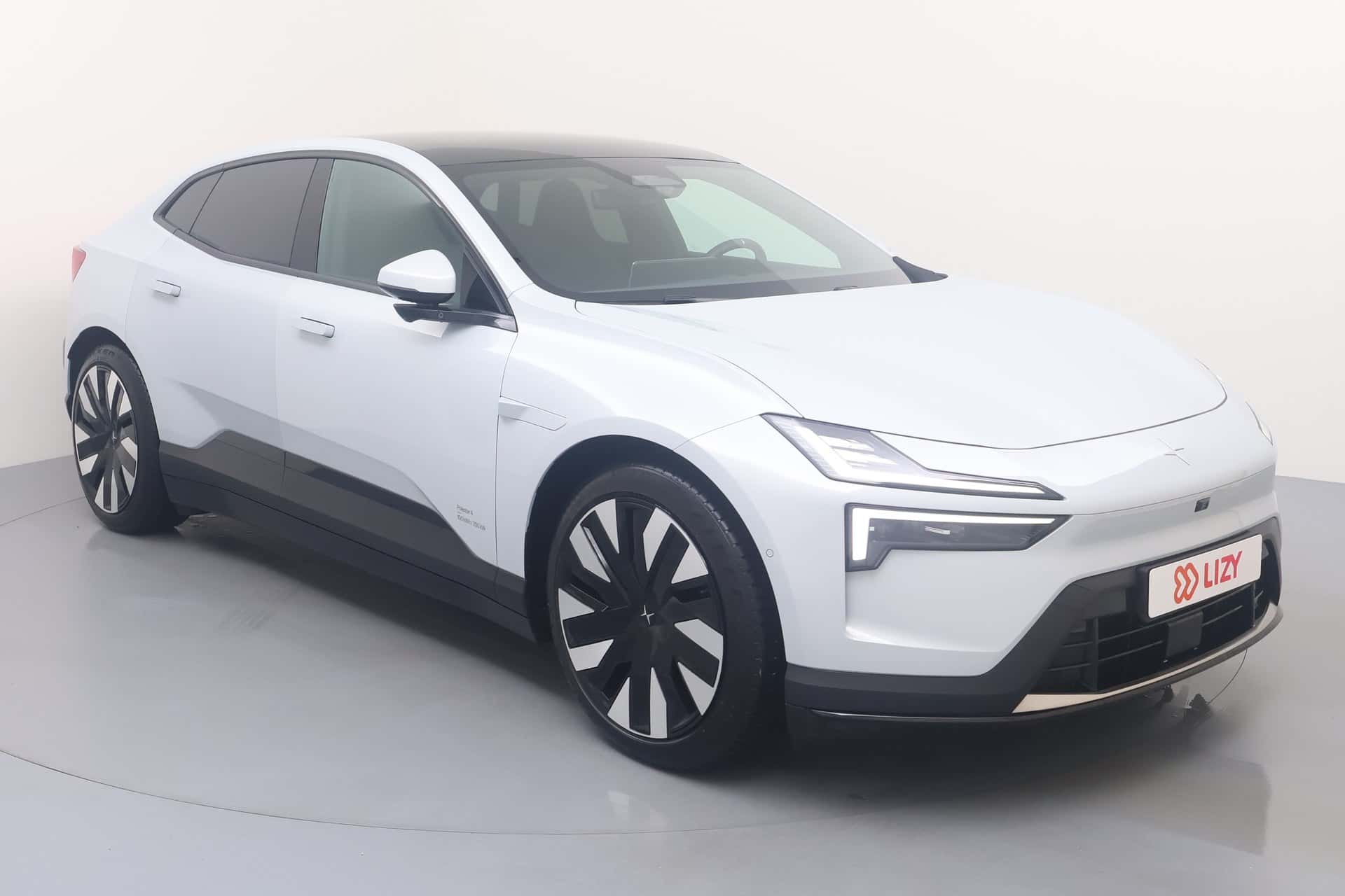 POLESTAR 4